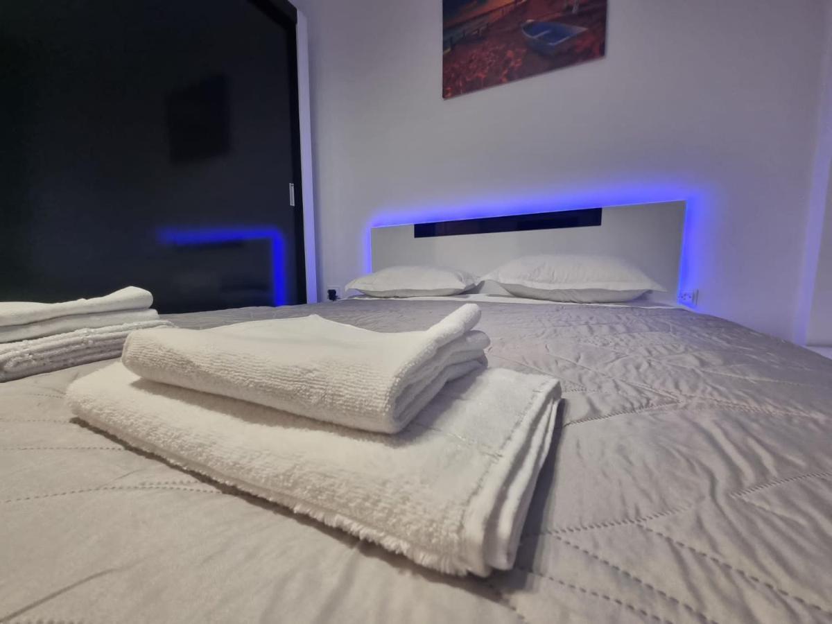 Dreams Escape 2 Apartment ไกรโอวา ภายนอก รูปภาพ
